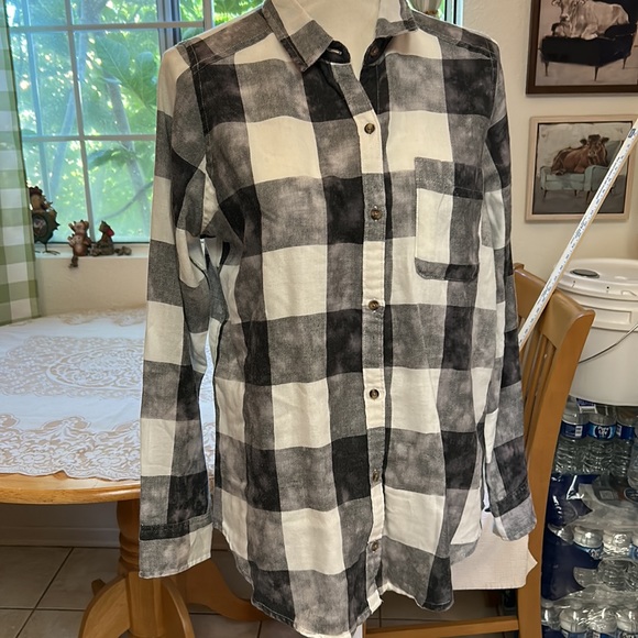 🩷HOST PICK🩷Hollister California Women’s Long Sleeve Blouse Medium EUC - Picture 2 of 10